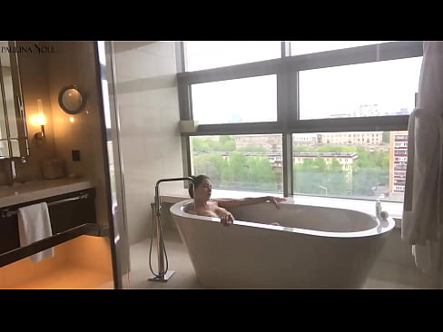 ❤️ Geweldige babe wat passievol haar poesie in die badkamer afruk ❤️ Porno op af.teenactivewear.ru ❌️❤